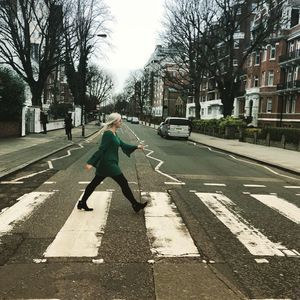 Meet your Posher, Caitlin